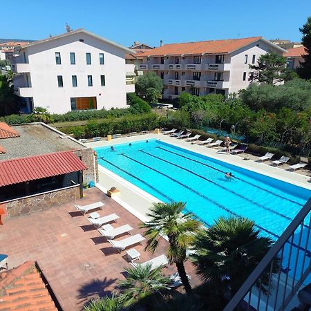 Green Sporting Club Hotel Alghero Exteriör bild