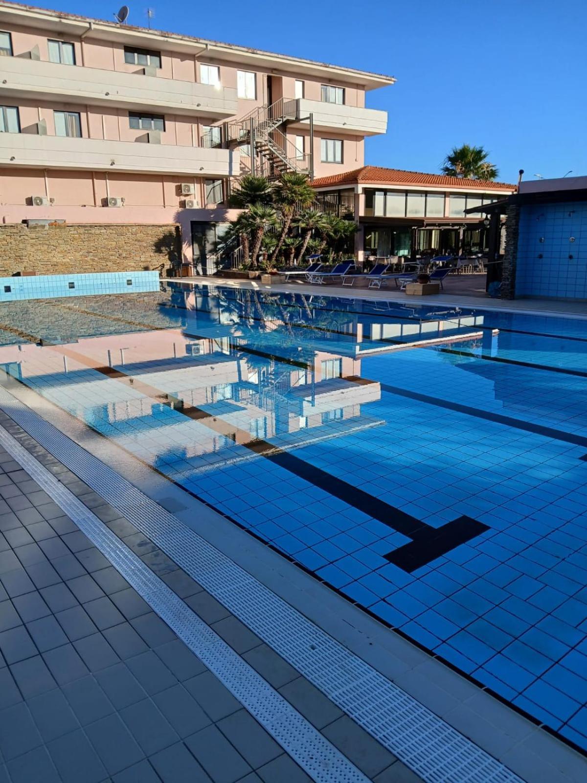 Green Sporting Club Hotel Alghero Exteriör bild