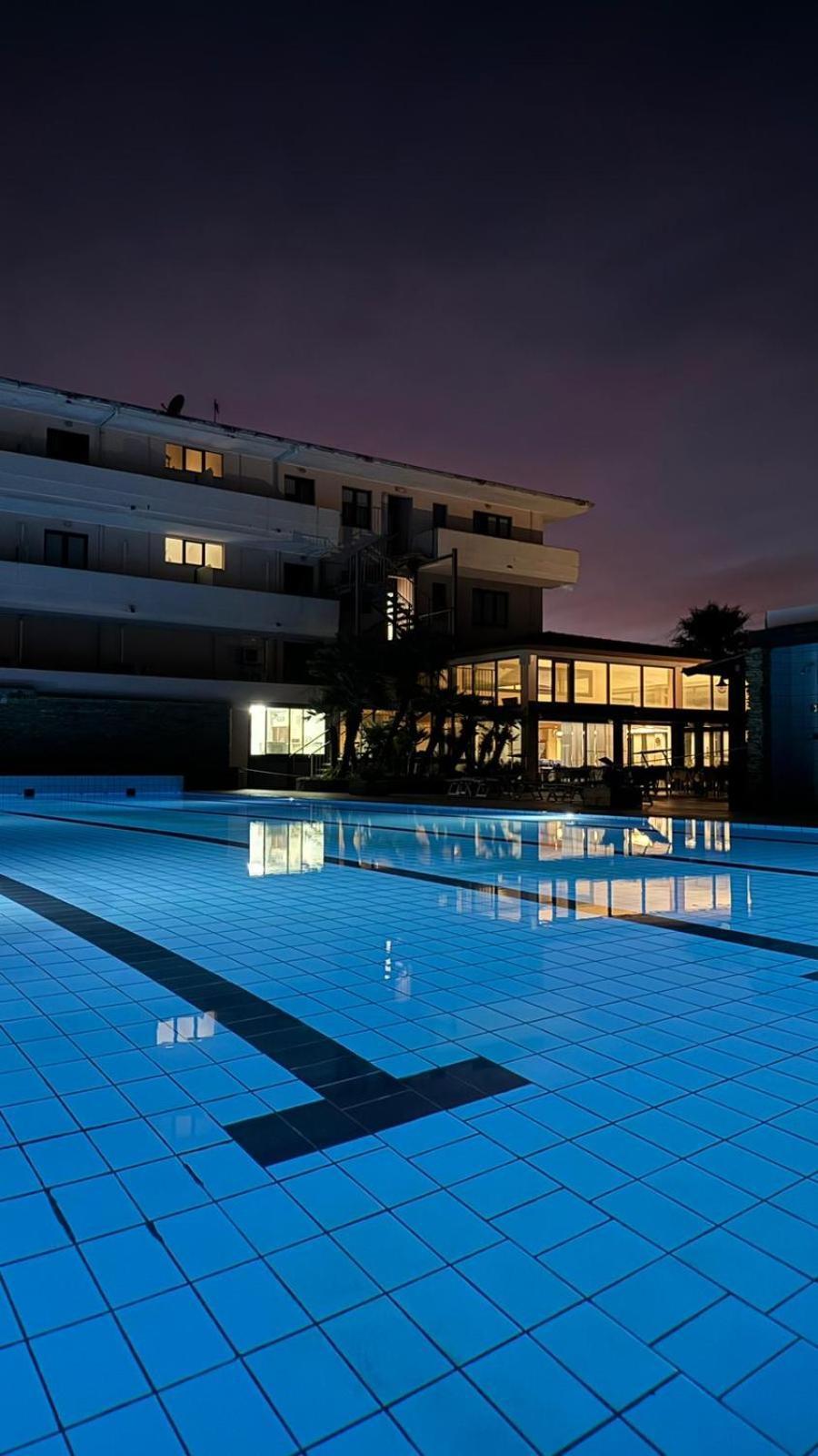 Green Sporting Club Hotel Alghero Exteriör bild