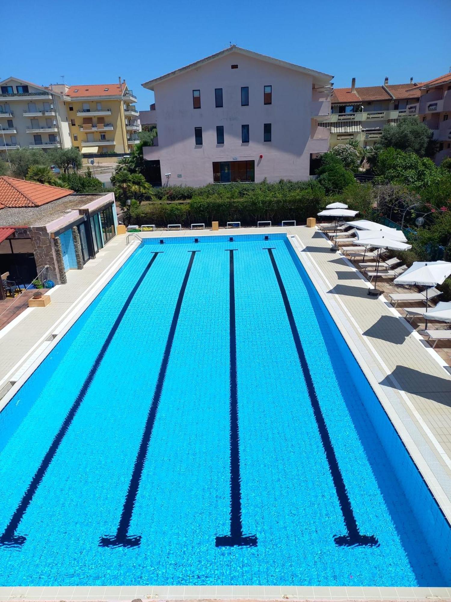 Green Sporting Club Hotel Alghero Exteriör bild
