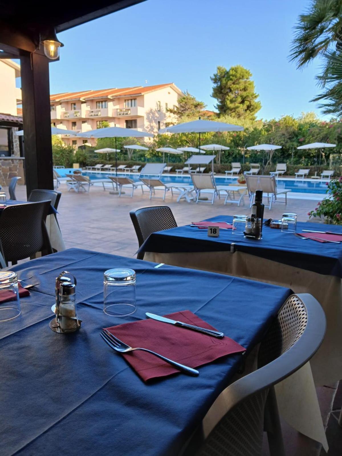 Green Sporting Club Hotel Alghero Exteriör bild